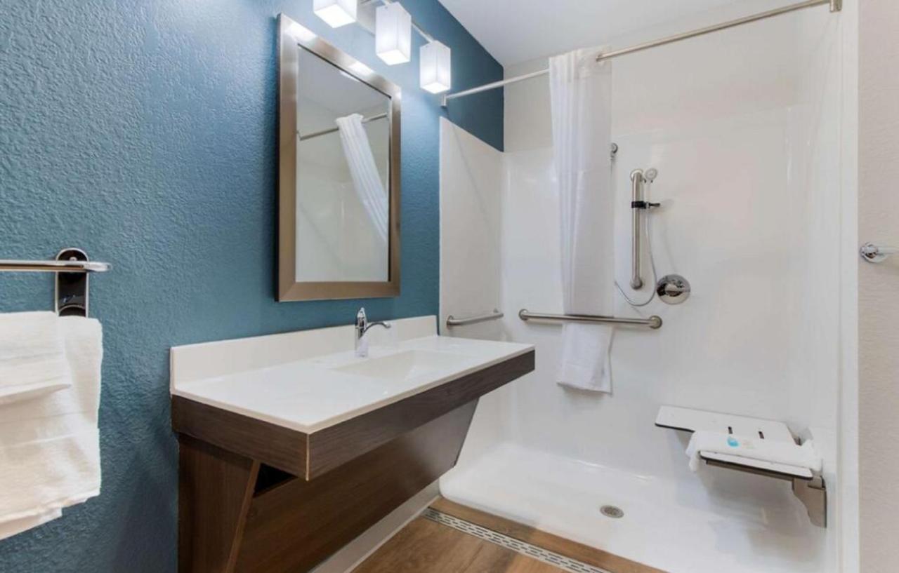 Woodspring Suites Dallas Рокуолл Экстерьер фото