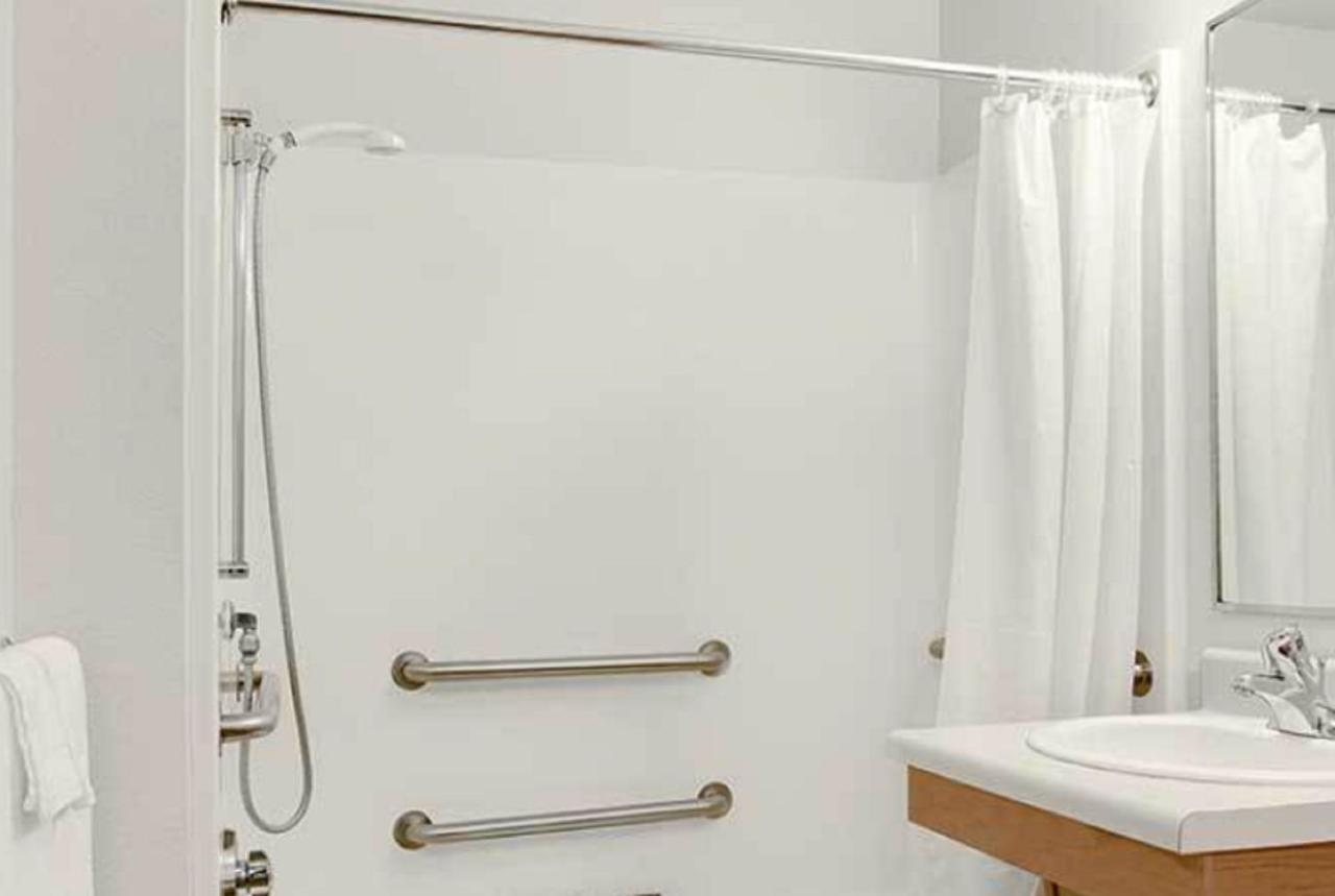 Woodspring Suites Dallas Рокуолл Экстерьер фото